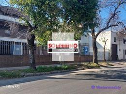 Edificio · 2700m² · Excelente Propiedad Industrial / Comercial con Salida a 2 Calles Sobre Av Principal en San Isidro