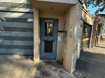 PH de 2 ambientes, Lanús · Departamento Tipo Casa 2 Ambientes en Alquiler Lanus Oeste