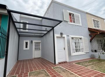 Casa · 125m² · 3 Ambientes · Casa Nuevo Poeta Lugones