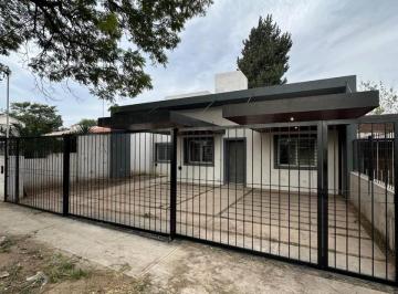 Casa · 197m² · 2 Dormitorios · 1 Cochera · Casa - Marqués de Sobremonte