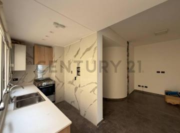 Departamento · 113m² · 4 Ambientes · 1 Cochera · Venta Departamento 4 Ambientes con Cochera y Pileta en Flores con Financiacion