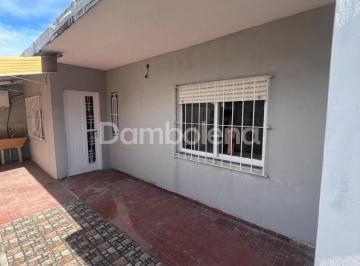 PH · 49m² · 3 Ambientes · Departamento PH en Alquiler, Moreno