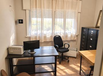 Departamento de 4 ambientes, Esteban Echeverría · Departamento Apto Profesional de 90 m² con 3 Oficinas en Venta en Monte Grande
