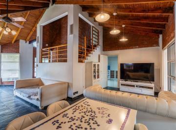 Casa · 165m² · 5 Ambientes · 2 Cocheras · Casa Venta El Carmen Hudson Berazategui