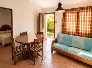 Casa · 40m² · 3 Ambientes · 1 Cochera · Casa en Venta con Escritura - Unquillo