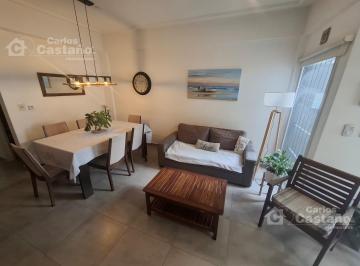 Casa · 133m² · 4 Ambientes · 1 Cochera · Dúplex 4 Amb. Al Contrafrente, a 3/c de Av Maipú