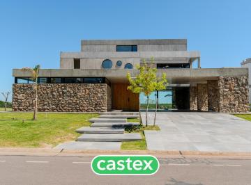 Casa · 495m² · 10 Ambientes · 9 Cocheras · Casa en Venta Al Lago Central, Barrio Muelles, Puertos Escobar