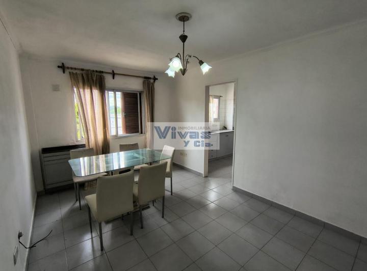 Departamento · 75m² · 4 Ambientes · 1 Cochera