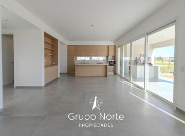 Casa · 249m² · 7 Ambientes · 4 Cocheras · Casa en Venta en Puertos, Riberas.
