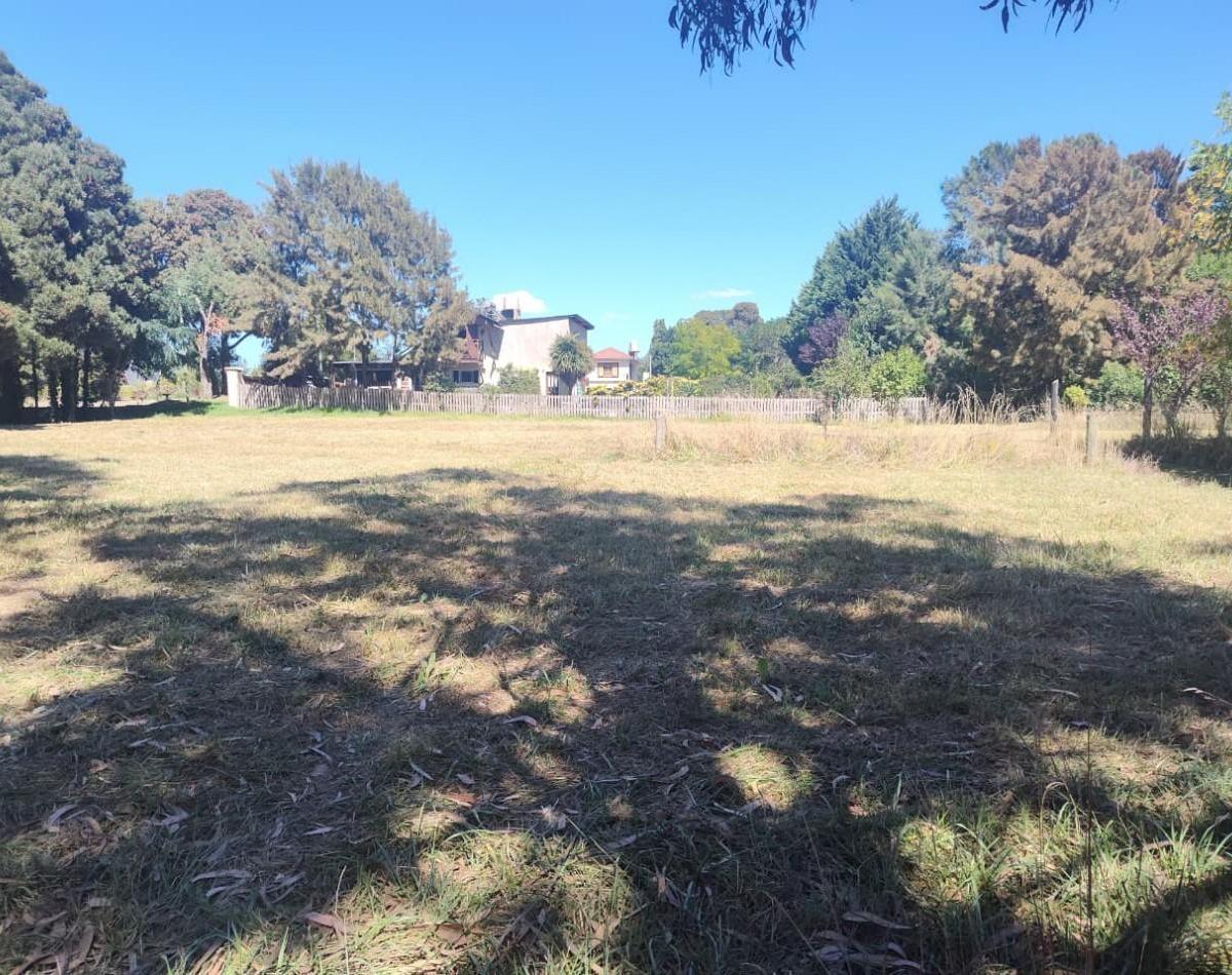 Lote en venta – Barrio Los Acantilados