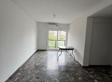 Departamento de 4 ambientes, Flores · Avellaneda 2800 - Depto 4 Ambientes