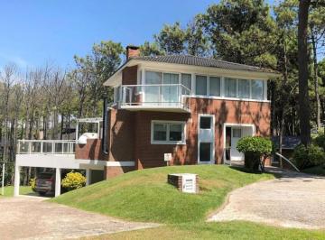 Casa · 230m² · 6 Ambientes · Casa en Venta Pinamar Norte