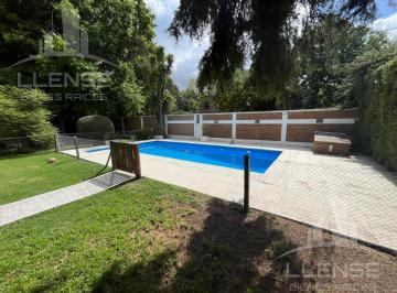 Casa · 160m² · 3 Ambientes · Casa 3 Ambientes con Pileta y Jardin en Venta - Ranelagh