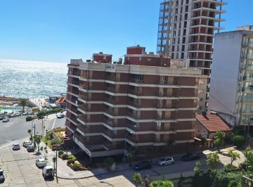 Departamento · 58m² · 3 Ambientes · 1 Cochera · Departamento de Tres Ambientes, Balcón Saliente con Vista Lateral Al Mar. Cochera