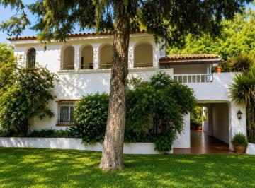 Casa · 2400m² · 6 Ambientes · Casa Quinta en Roldán