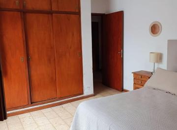 Casa · 720m² · Casa en Arguello - 4 Dorm.