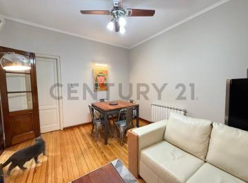 PH · 54m² · 2 Ambientes · Venta PH 2 Ambientes y Medio Reciclado Totalmente a Nuevo en San Telmo