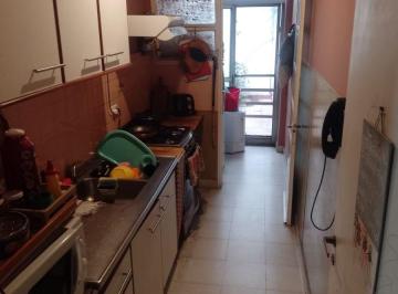 Departamento de 3 ambientes, Avellaneda · Tres Ambientes a m de Av Mitre Apto Credito