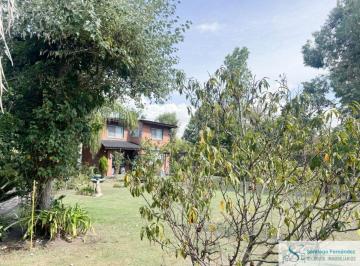 Casa de 6 ambientes, Pilar · Casa en Venta 5 Dorm., Piscina y Quincho en Manzanares Pilar