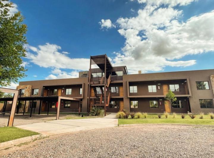 Departamento · 77m² · 1 Ambiente · 1 Cochera