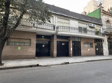 PH · 279m² · 5 Ambientes · 1 Cochera · Venta PH 5 Ambientes Terraza, Cochera, Patio con Potencial Comercial