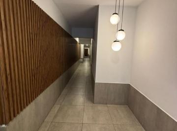 Departamento · 60m² · 3 Ambientes · Venta Amplio Depto 2 Dorm. a Restaurar