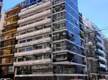 Departamento · 55m² · 2 Ambientes · Departamento en Piso Alto, Muy Luminoso.