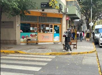 Local comercial · 24m² · Local Ideal en Villa Crespo!