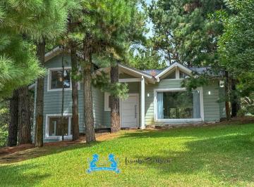 Casa de 4 ambientes, Costa Esmeralda · Venta Casa Costa Esmeralda Estilo Californiano Siding Arbolada
