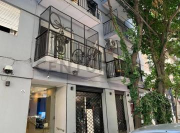 Departamento · 70m² · 4 Ambientes · Venta Departamento Al Frente de 4 Ambientes con Patio y Balcón en Almagro