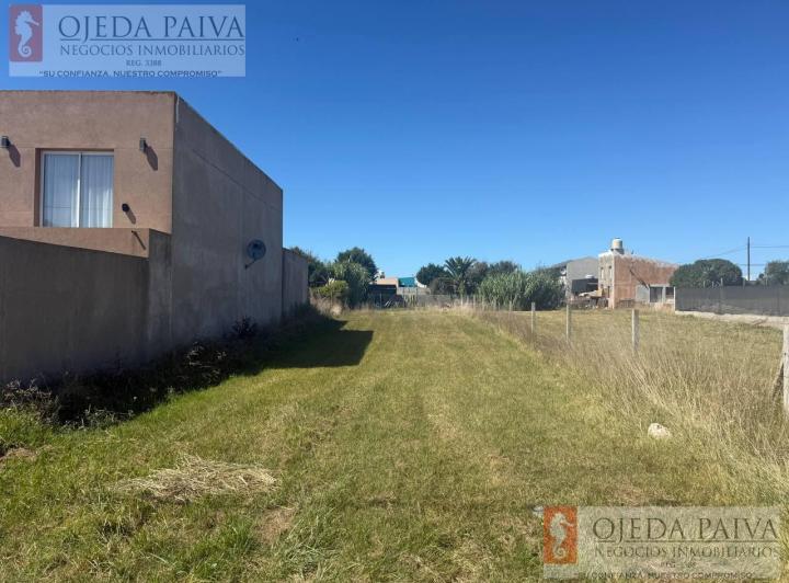 Terreno · 400m²
