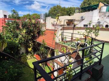 Casa de 5 ambientes, Villa Devoto · Casa 240 m² Cubiertos Más Lindo Jardín Soleado y Terraza en Devoto - Mb Estado 5 Ambientes + Quincho