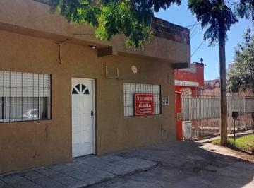 Departamento · 37m² · 2 Ambientes · Alquiler! Departamento 2 Ambientes con Patio/lavadero en Planta Baja