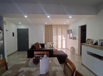 Departamento · 80m² · 3 Ambientes · Departamento de 3 Amb. Amplios con Balcon y Terraza
