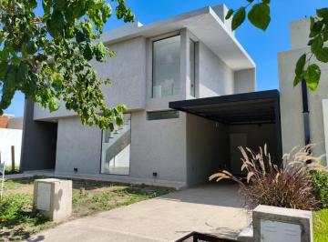 Casa de 1 ambiente, Malagueño · Casa a Estrenar en Venta | 2 Dorm. | Tejas 4 – Malagueño Financiada
