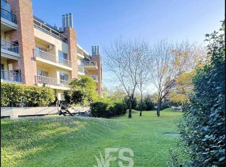 Departamento · 49m² · 2 Ambientes · 1 Cochera