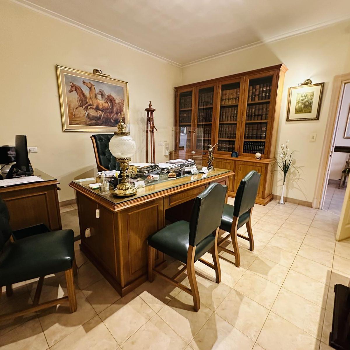 Casa 6 amb, 280m² en Macrocentro, ideal para profesionales