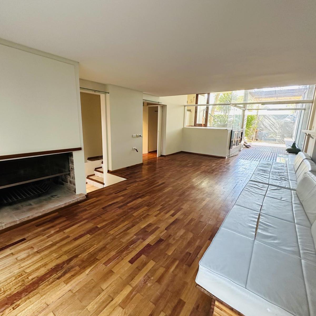 Ph 4 amb, 150m² con cochera y piscina — Macrocentro