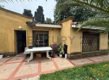 Casa · 110m² · 5 Ambientes · 3 Cocheras · Casa Quinta