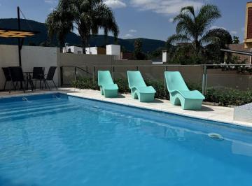 Terreno · 60m² · 3 Ambientes · 1 Cochera · Complejo Familiar