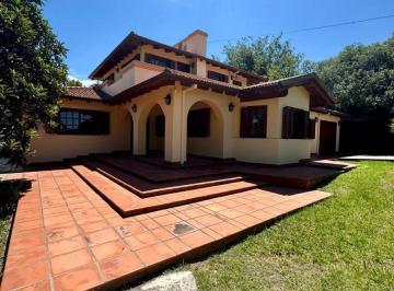 Casa de 6 ambientes, La Falda · Casa en Venta en La Falda