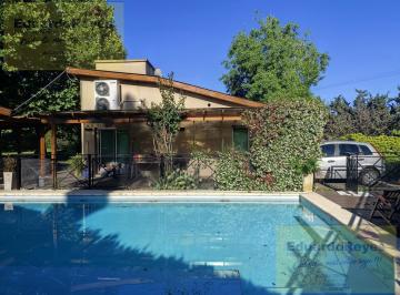 Casa · 250m² · 4 Ambientes · 6 Cocheras · Casa en Venta en Country El Paraiso con 2 Lotes!