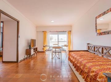 Departamento · 64m² · 3 Ambientes · 1 Cochera · Departamento en Centro