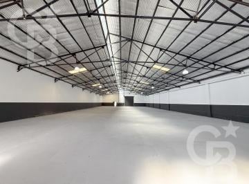 Bodega-Galpón · 450m² · Naves Anexables m² en Parque Empresarial - Zona Sur