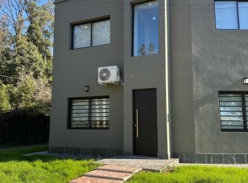 Departamento · 100m² · 3 Ambientes · 1 Cochera · Departamento en Altos del Barranco