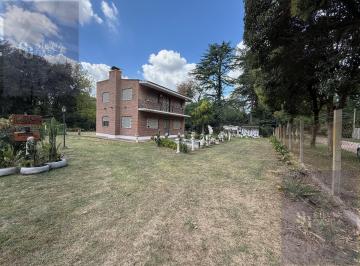 Quinta vacacional · 190m² · 4 Ambientes · 1 Cochera · Venta Quinta La Reja Moreno