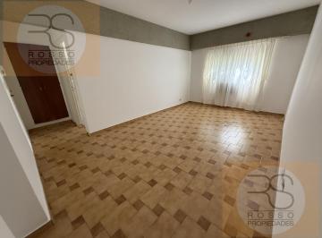 Departamento · 70m² · 3 Ambientes · Departamento 3 Ambientes en Alquiler - Ramos Mejia