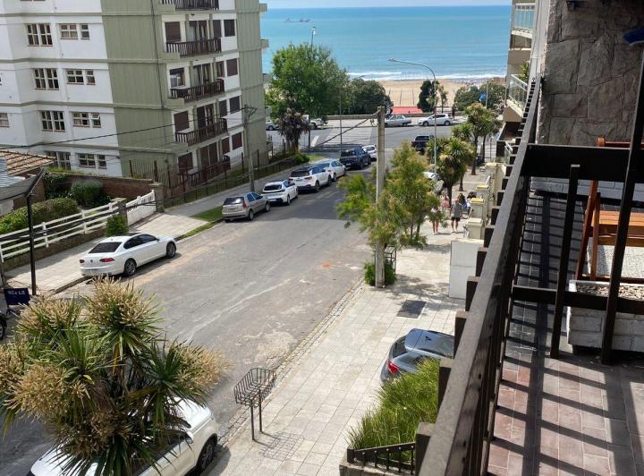 Departamento · 100m² · 4 Ambientes · 1 Cochera