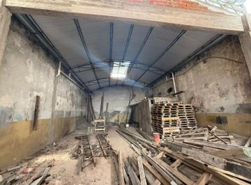 Bodega-Galpón , Tres de Febrero · Galpón de 287 m² en Venta en Ciudadela