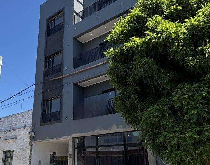 Departamento · 1m² · 4 Ambientes · 1 Cochera